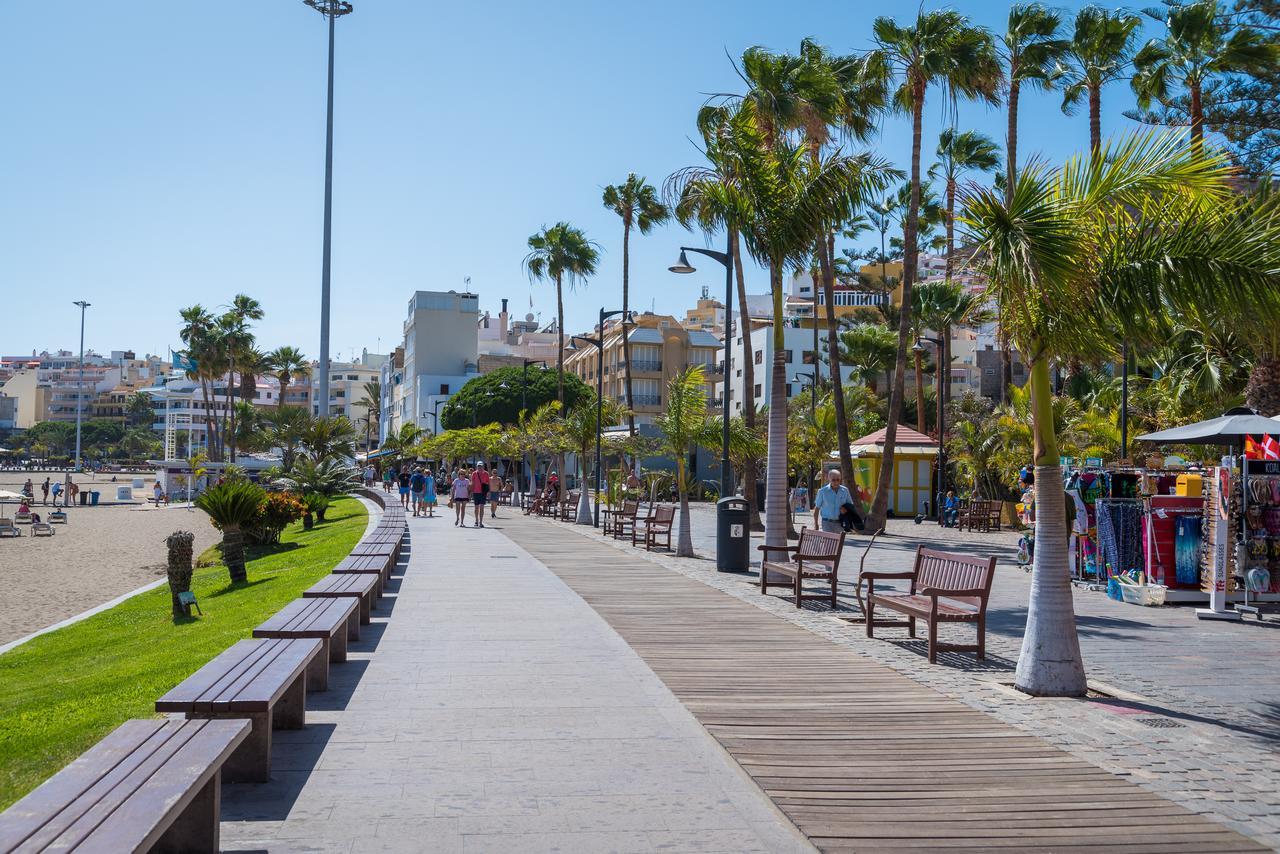 Modern Apartment Los Cristianos Center Exterior photo