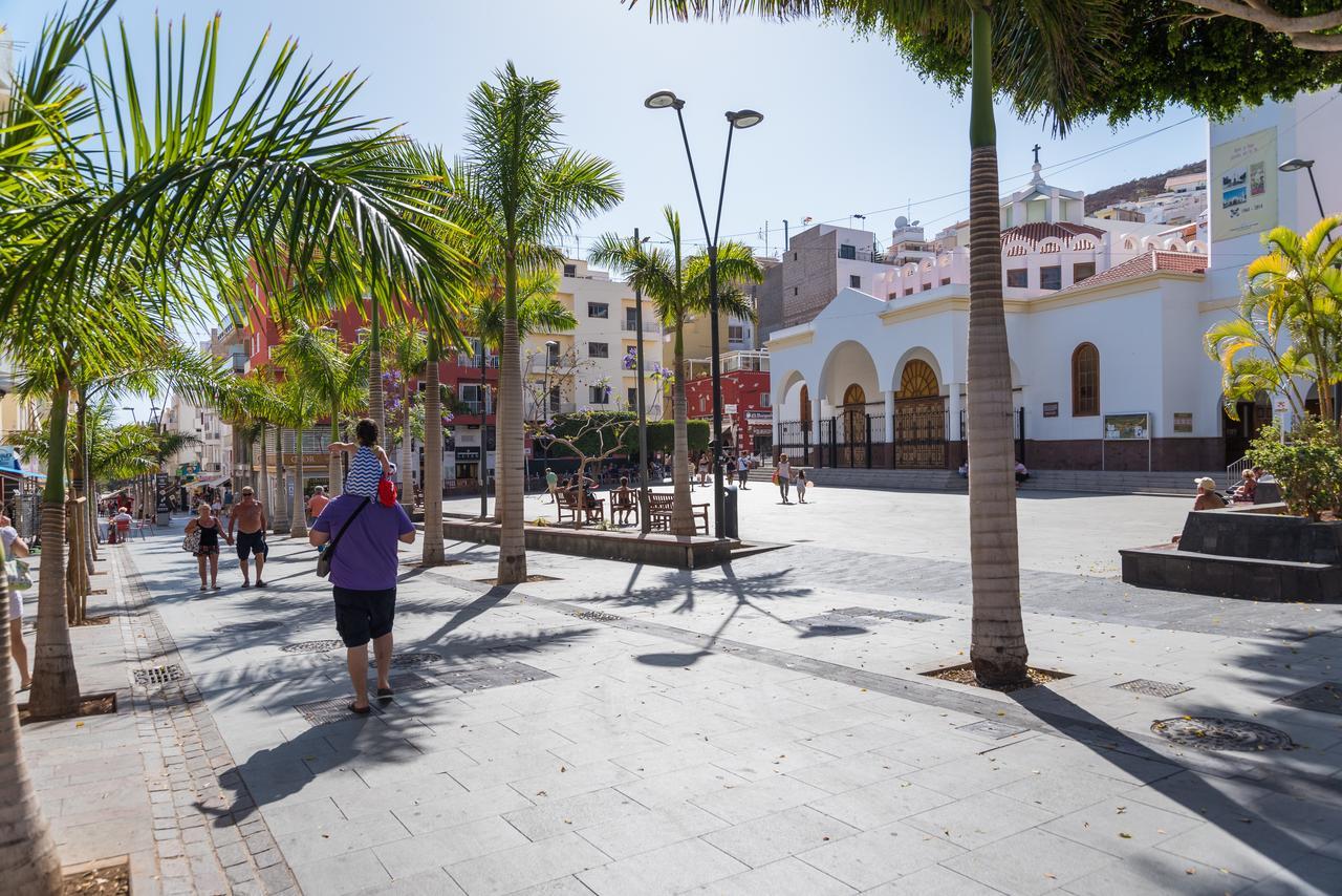 Modern Apartment Los Cristianos Center Exterior photo