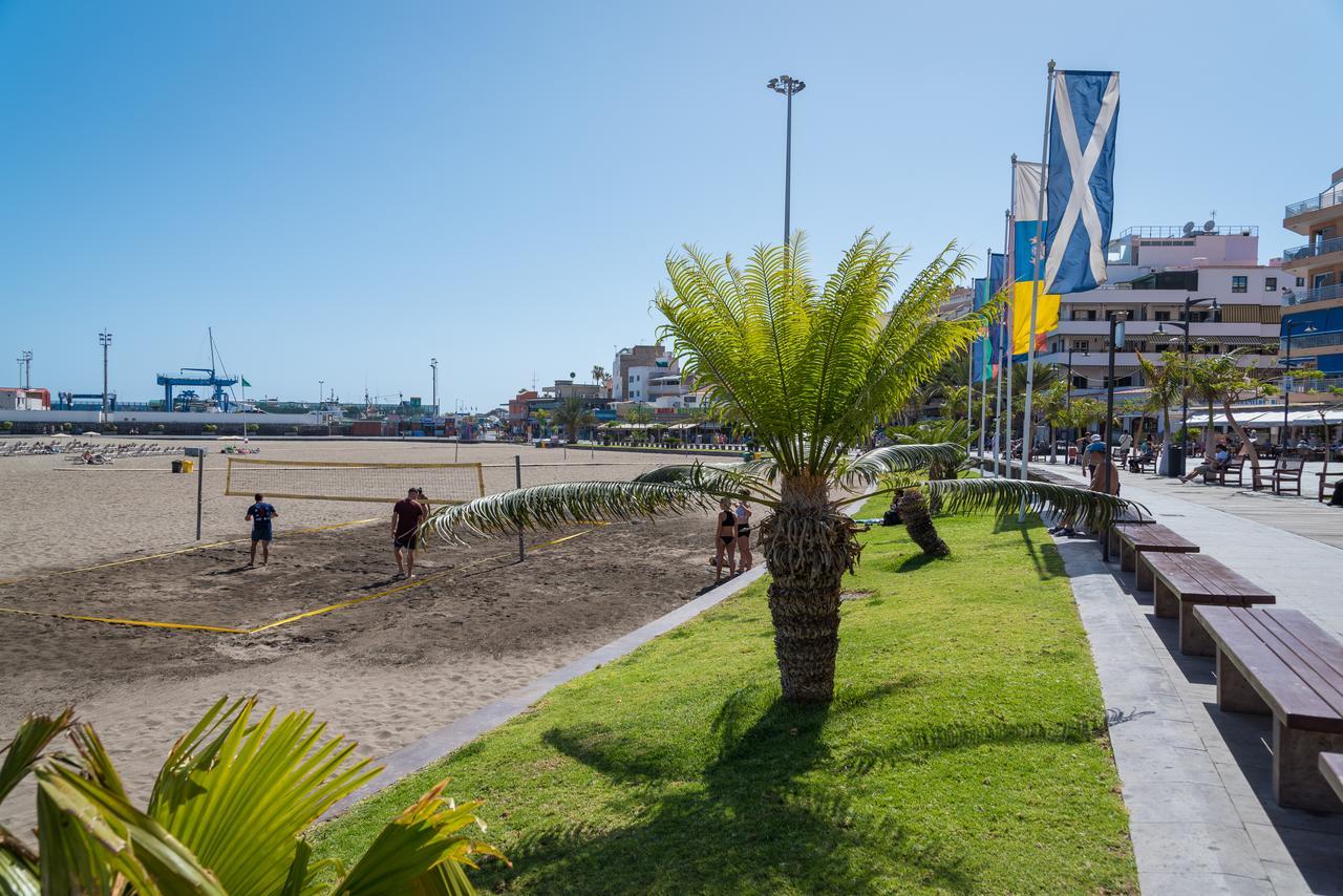 Modern Apartment Los Cristianos Center Exterior photo